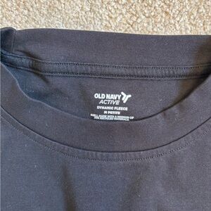 Old Navy Active Men's Black Shirt